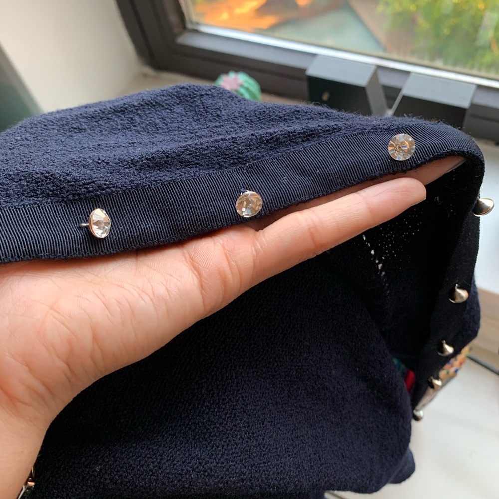 Banana republic merino wool cardigan 💎 buttons